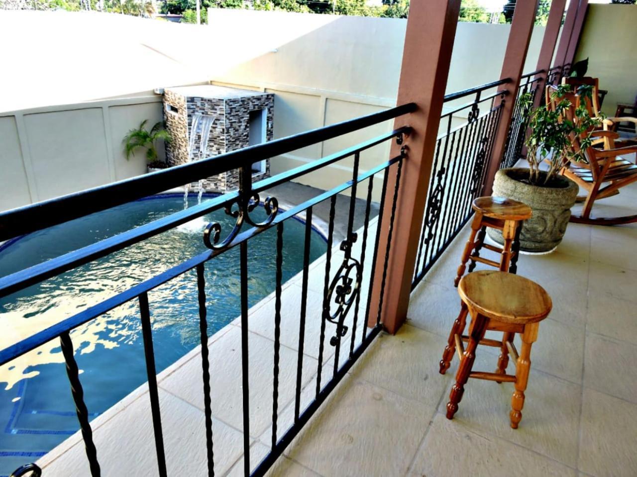Hotel Xolotlan Managua Exterior photo