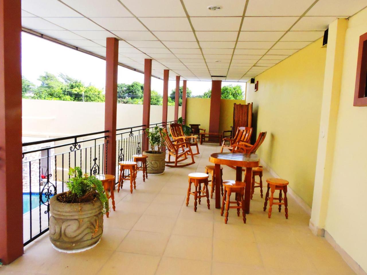 Hotel Xolotlan Managua Exterior photo